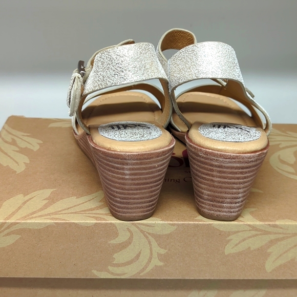 Soft Grain White Wedge US 9.5 New - Picture 4 of 8